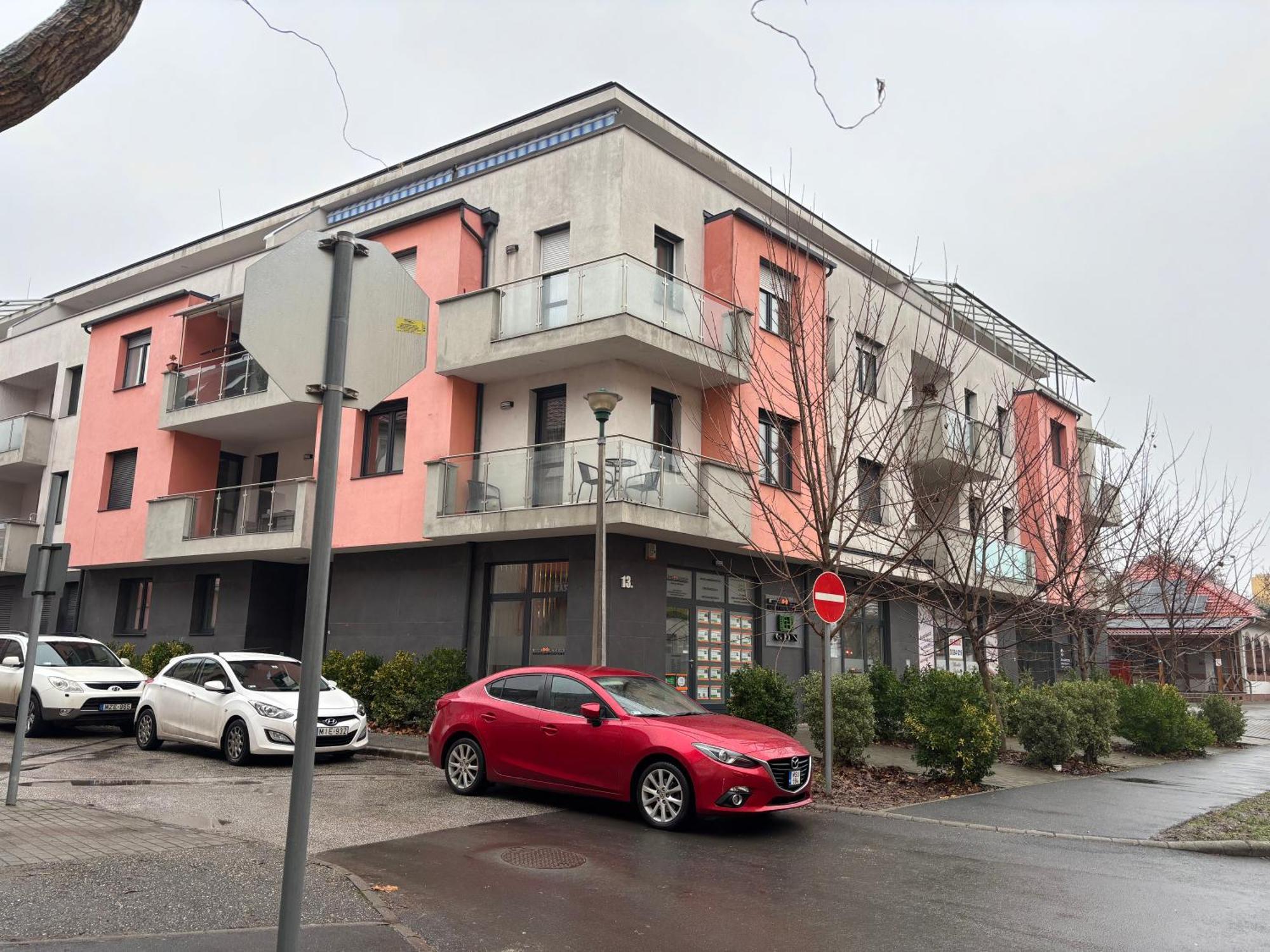 מישקולץ Pizza Tabor Apartman מראה חיצוני תמונה